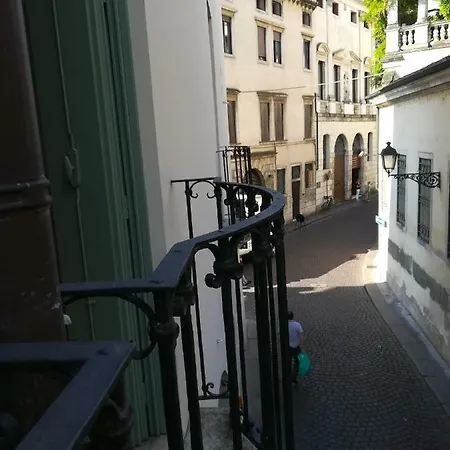 Vivere In Palazzo Storico Apartamento Vicenza