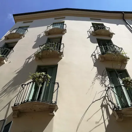 Apartamento Vivere In Palazzo Storico *